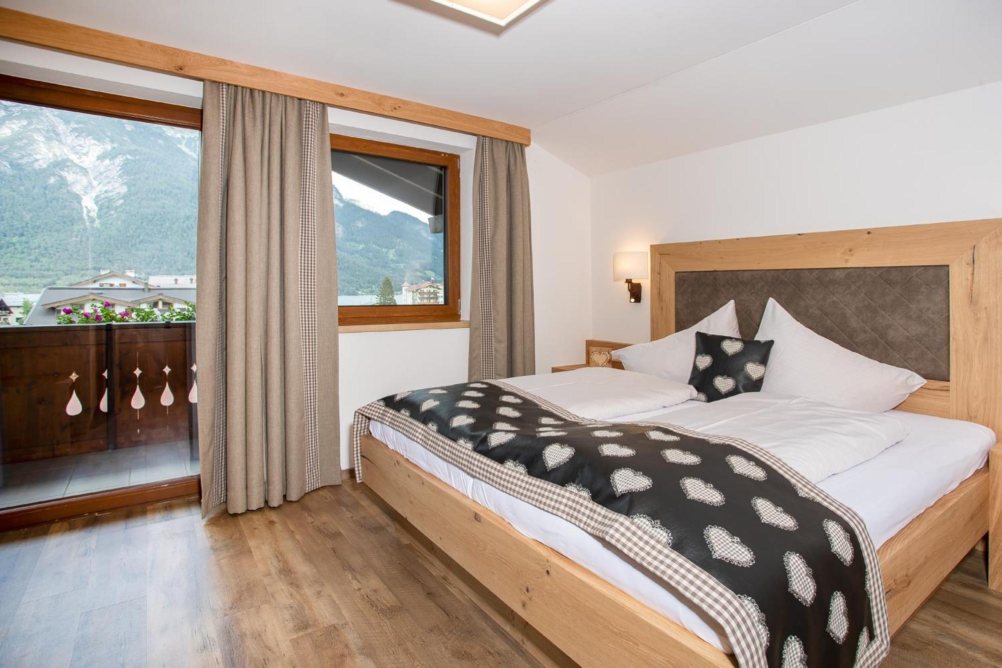 Alpenherz Ferienwohnungen Pertisau Dış mekan fotoğraf